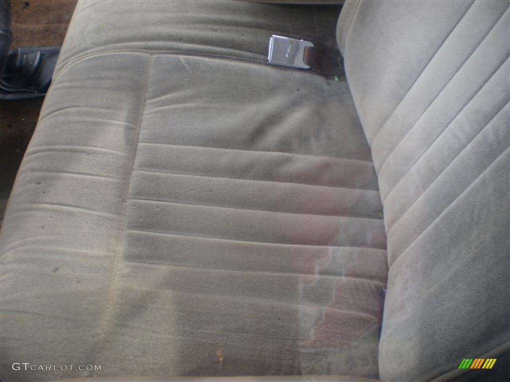 1987 F250 XLT Regular Cab 4x4 - Dark Blue Metallic / Tan photo #5