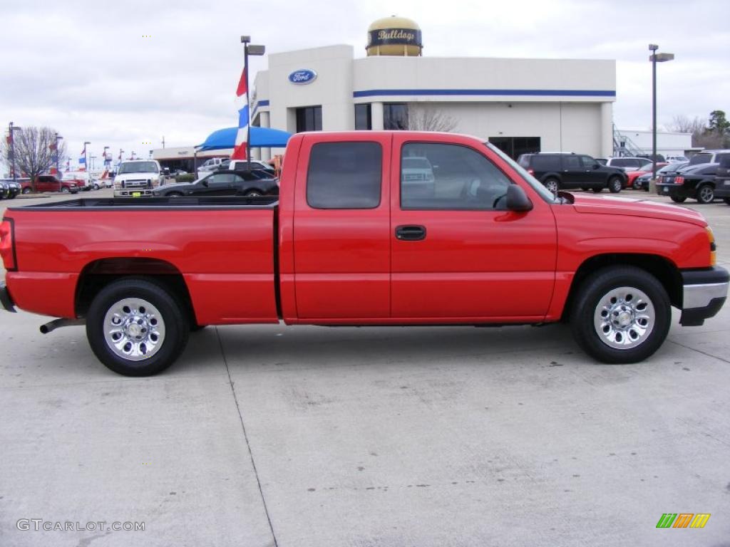 2007 Silverado 1500 Classic LS Extended Cab - Victory Red / Dark Charcoal photo #2
