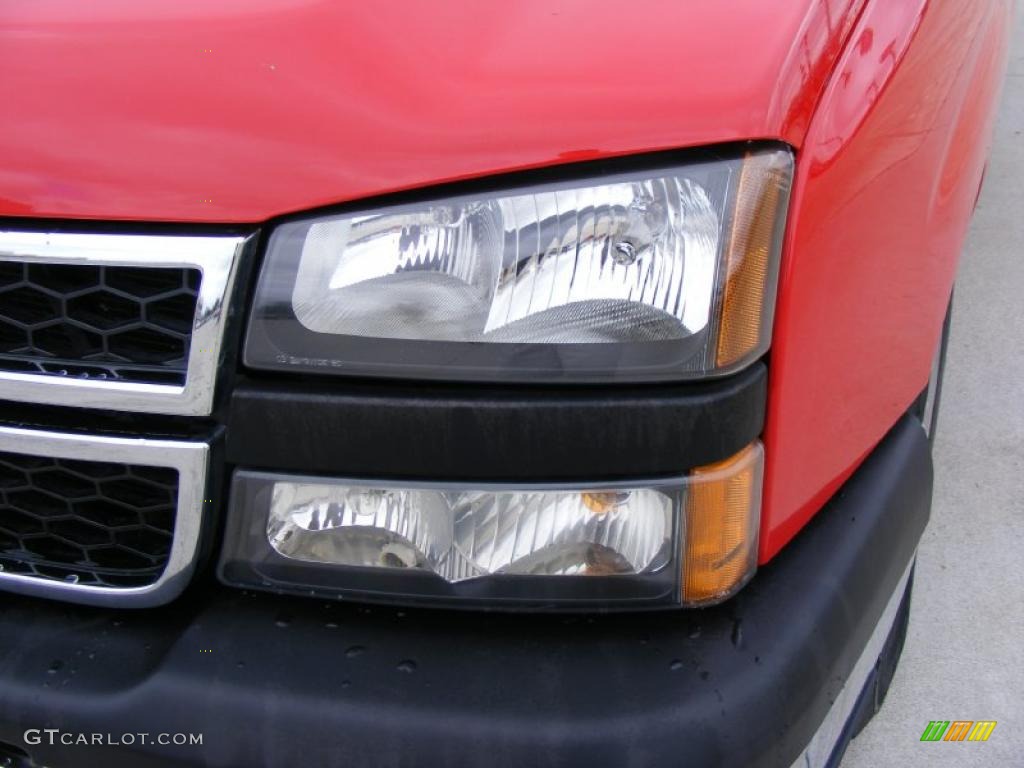 2007 Silverado 1500 Classic LS Extended Cab - Victory Red / Dark Charcoal photo #10