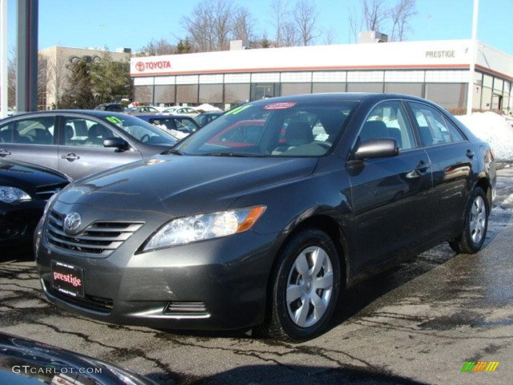 2007 Camry LE V6 - Magnetic Gray Metallic / Bisque photo #1