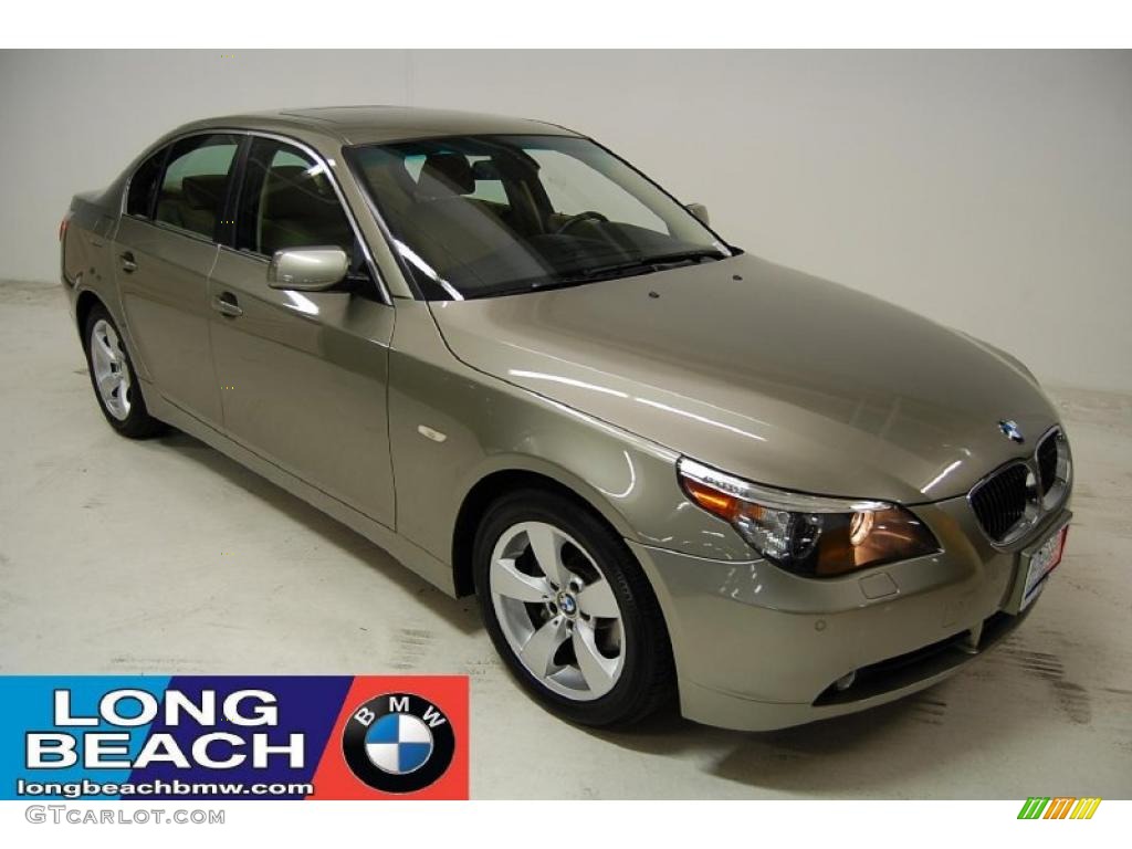 2007 5 Series 530i Sedan - Olivin Green Metallic / Beige photo #1