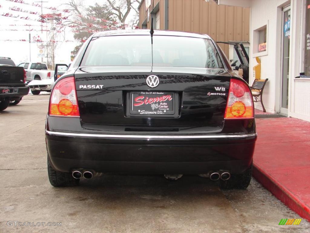 2003 Passat W8 4Motion Sedan - Black / Black photo #7