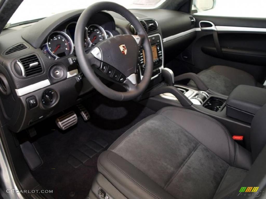 2010 Cayenne GTS - Crystal Silver Metallic / Black/Black Alcantara photo #8