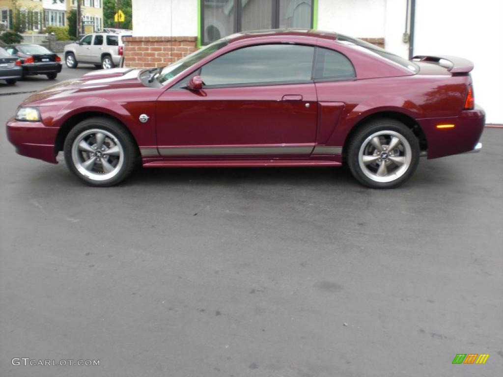 2004 Mustang GT Coupe - 40th Anniversary Crimson Red Metallic / Medium Parchment photo #11