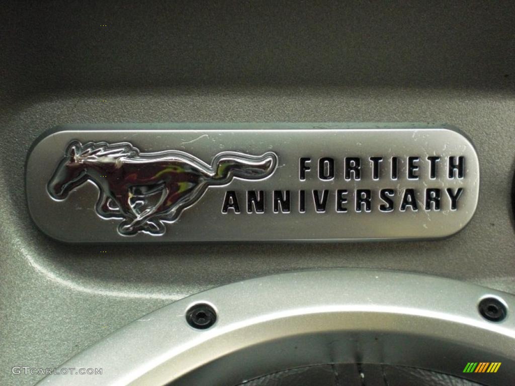 2004 Mustang GT Coupe - 40th Anniversary Crimson Red Metallic / Medium Parchment photo #27