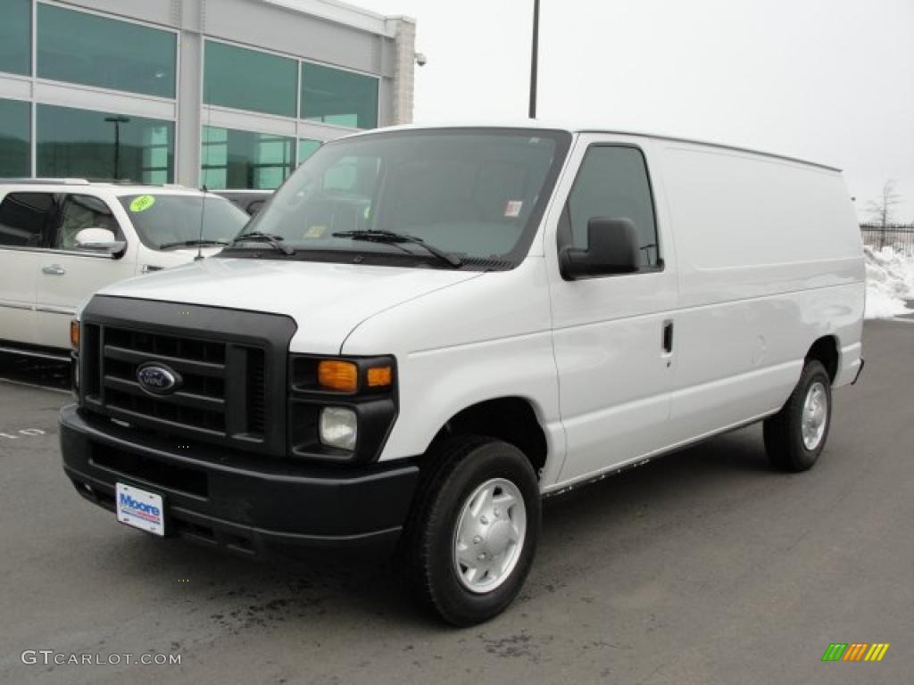 2008 E Series Van E150 Cargo - Oxford White / Medium Flint photo #1