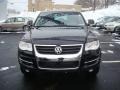 Black Uni - Touareg 2 VR6 Photo No. 8