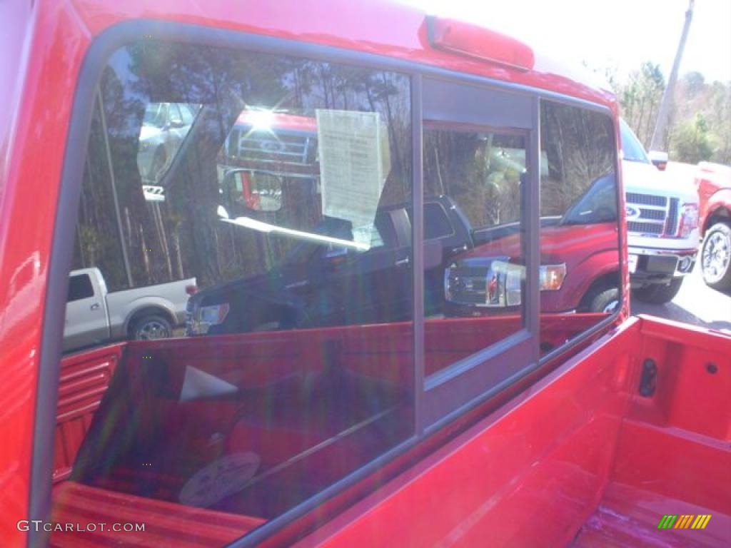 2004 Ranger XLT SuperCab 4x4 - Bright Red / Medium Dark Flint photo #25