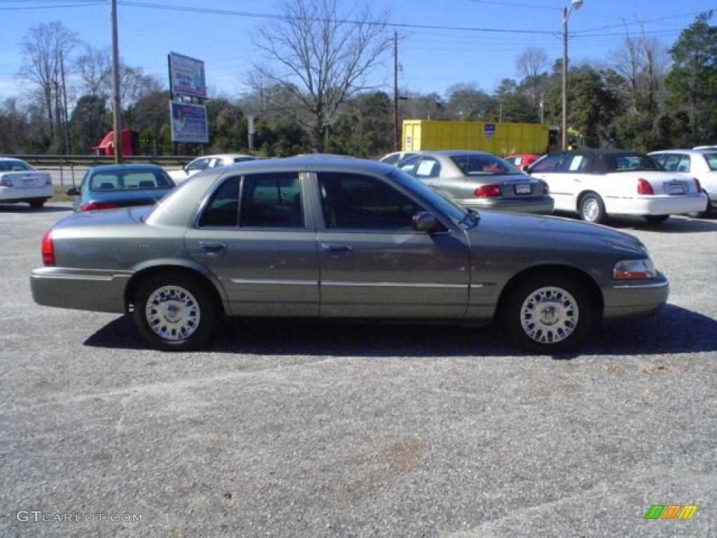2004 Grand Marquis GS - Spruce Green Metallic / Light Flint photo #4