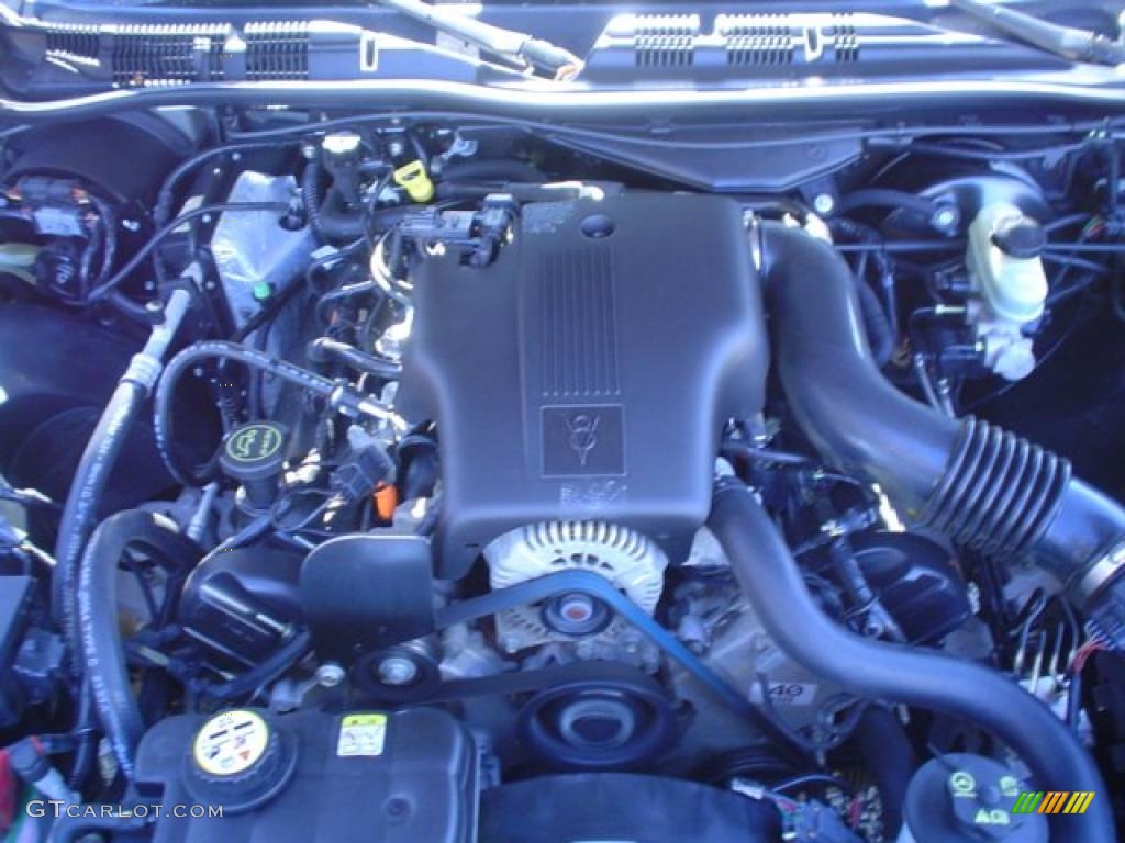 2004 Grand Marquis GS - Spruce Green Metallic / Light Flint photo #12