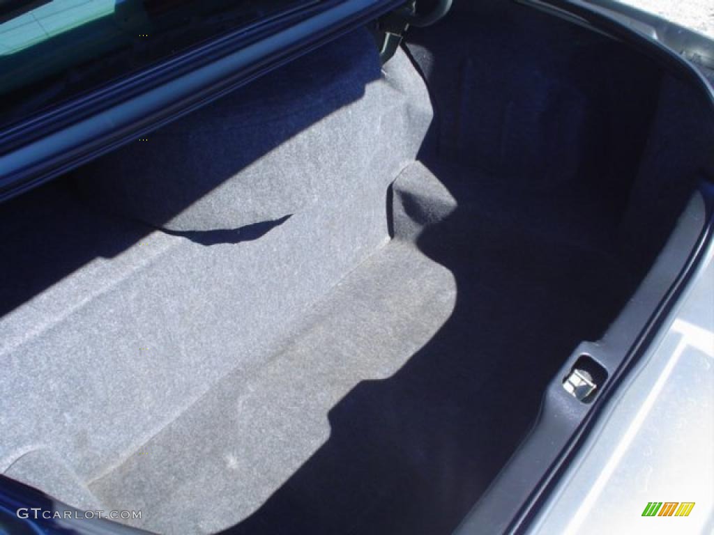 2004 Grand Marquis GS - Spruce Green Metallic / Light Flint photo #14