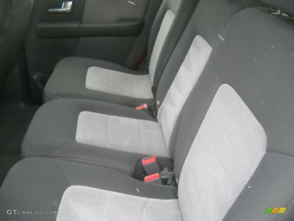 2003 Expedition XLT 4x4 - Laser Red Tinted Metallic / Flint Grey photo #12