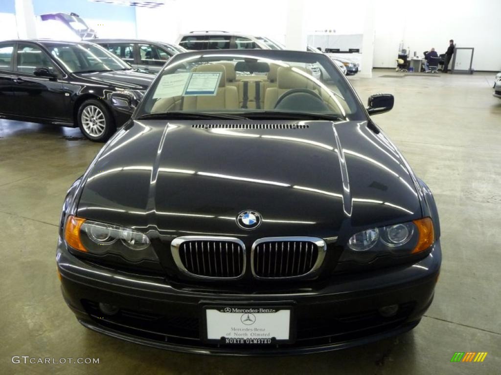 2003 3 Series 325i Convertible - Jet Black / Beige photo #3