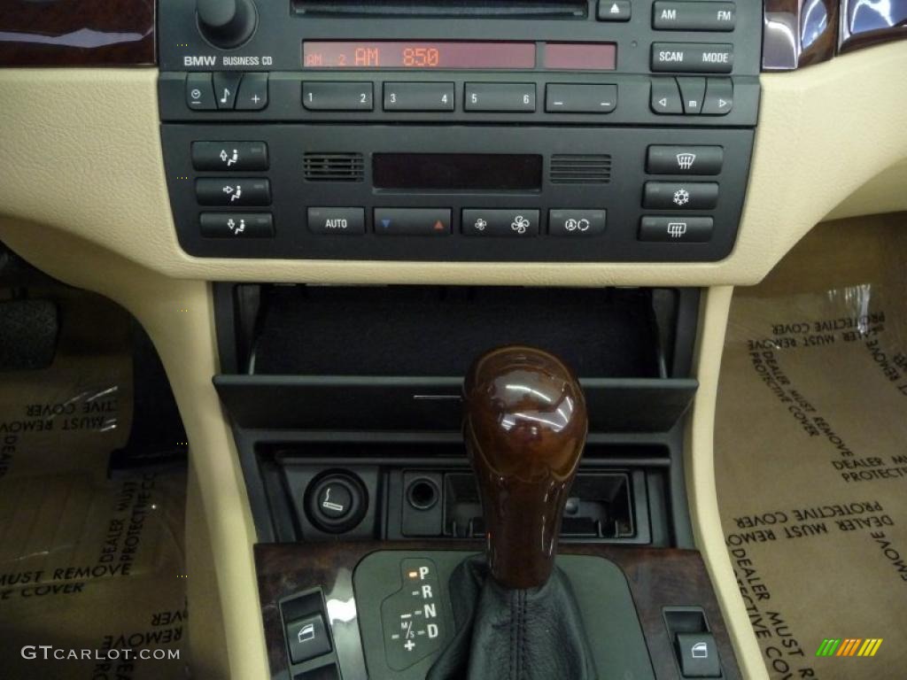 2003 3 Series 325i Convertible - Jet Black / Beige photo #16