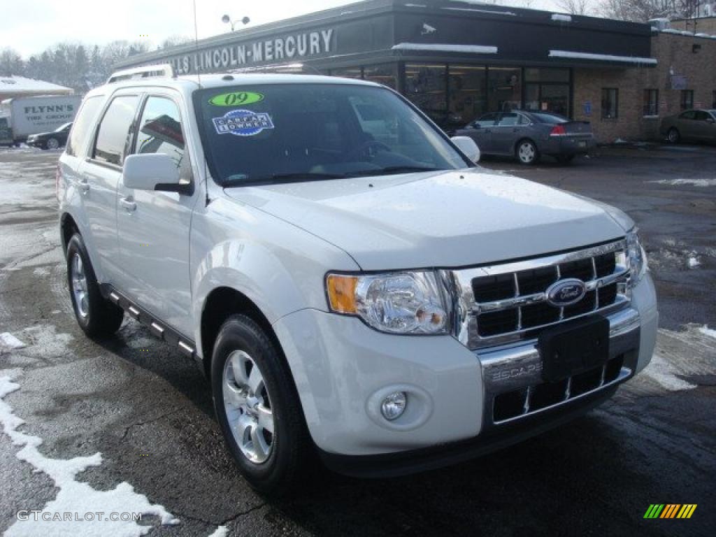 2009 Escape Limited V6 4WD - White Suede / Charcoal photo #5
