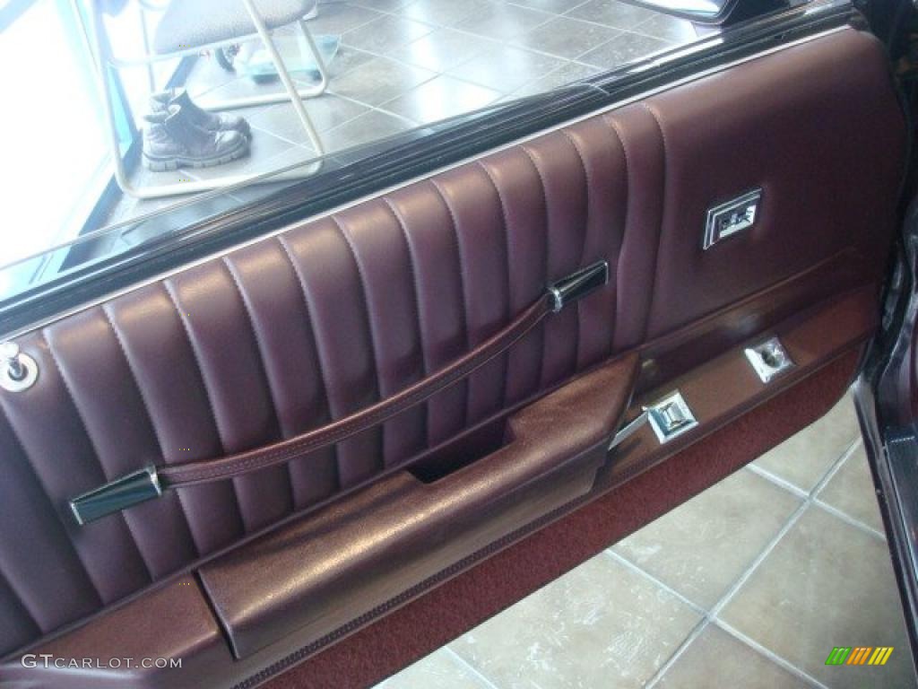 1986 Monte Carlo SS SuperSport Dark Red Metallic Dark Red photo 13