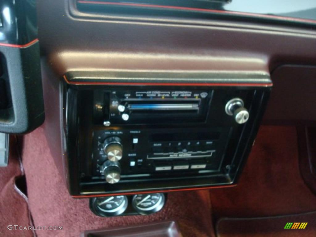 1986 Monte Carlo SS SuperSport - Dark Red Metallic / Dark Red photo #18