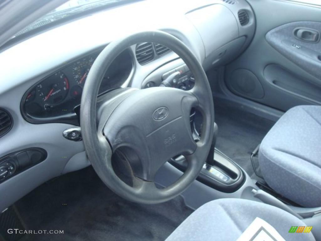2000 Elantra GLS Sedan - Mystic Teal Mica / Gray photo #11