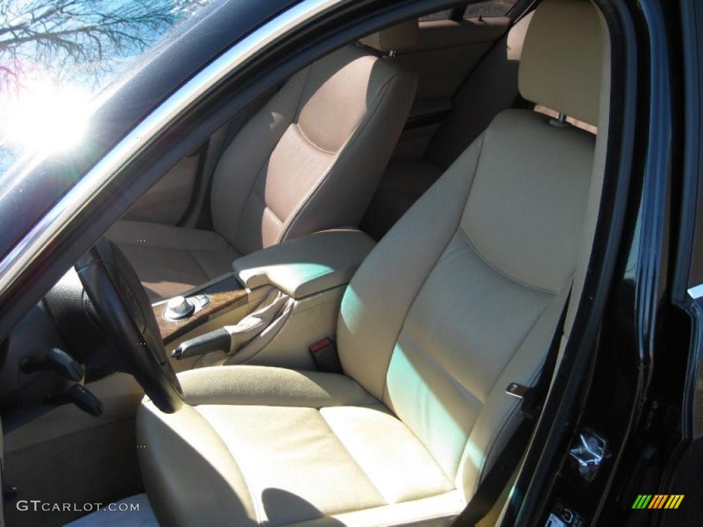 2006 3 Series 330i Sedan - Jet Black / Beige photo #16