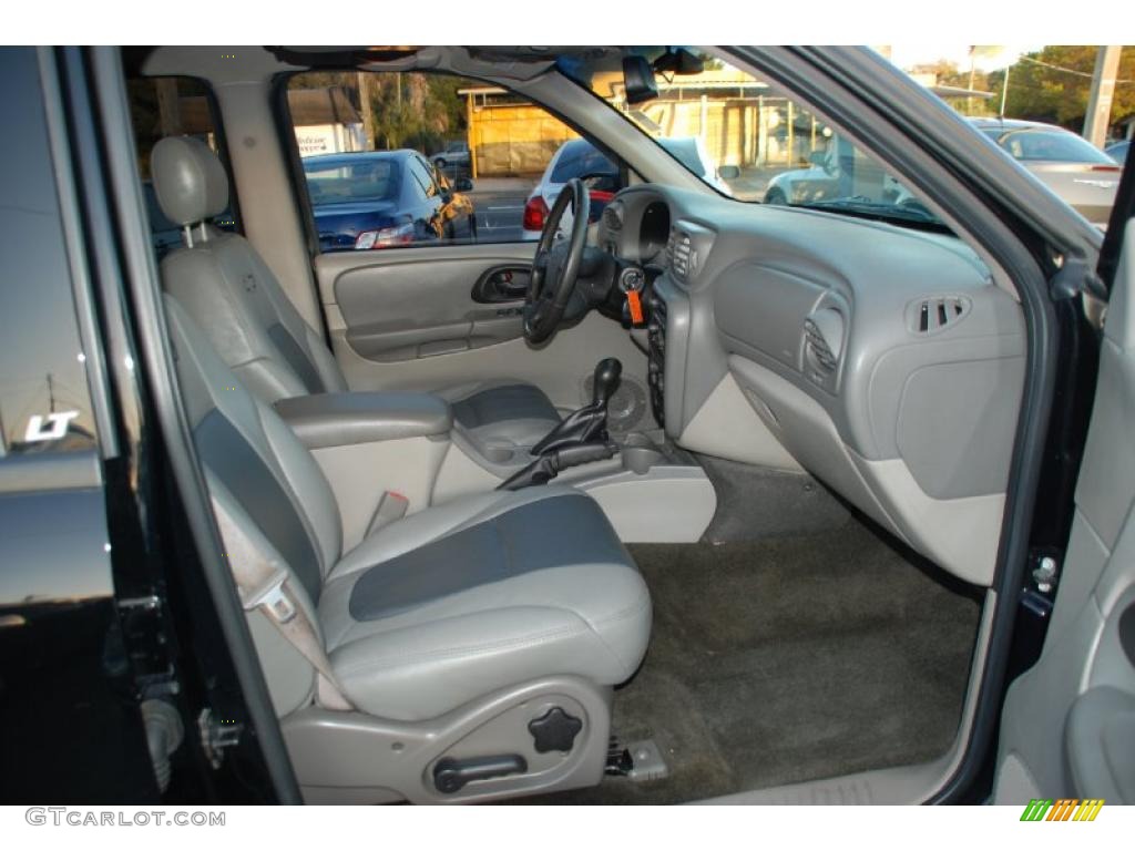 2003 TrailBlazer EXT LT - Black / Medium Pewter/Dark Pewter photo #24