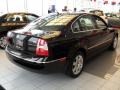 Black - Passat GLX Sedan Photo No. 3