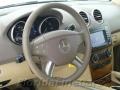 Black - ML 350 4Matic Photo No. 16