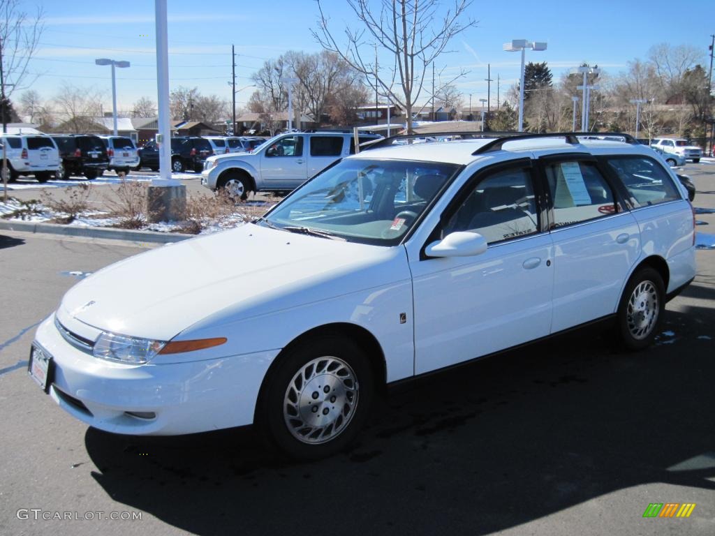 2000 L Series LW2 Wagon - Bright White / Gray photo #5