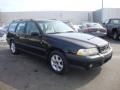 Black - V70 XC AWD Photo No. 5