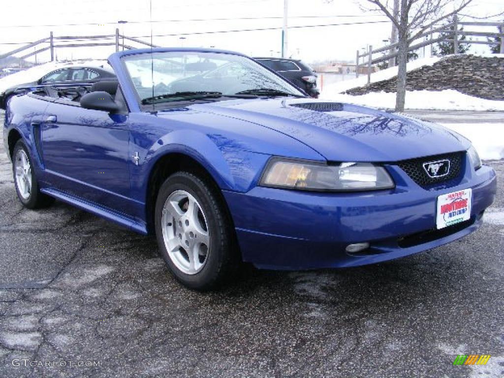 2002 Mustang V6 Convertible - Sonic Blue Metallic / Dark Charcoal photo #8