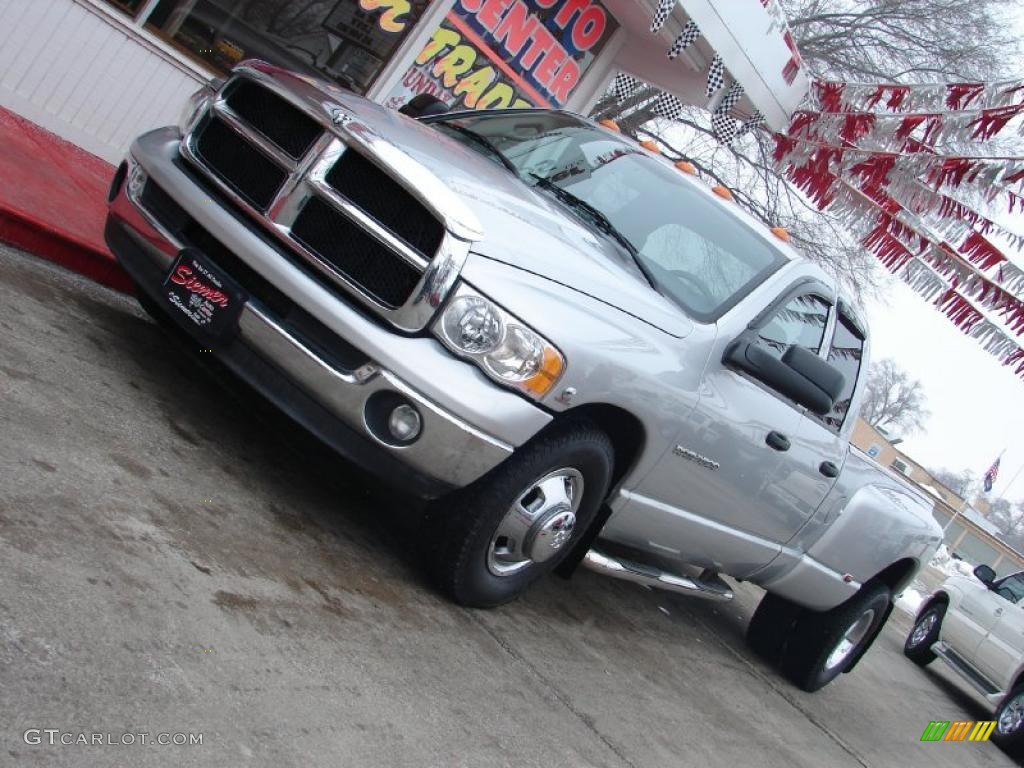 2003 Ram 3500 SLT Quad Cab Dually - Bright Silver Metallic / Dark Slate Gray photo #4