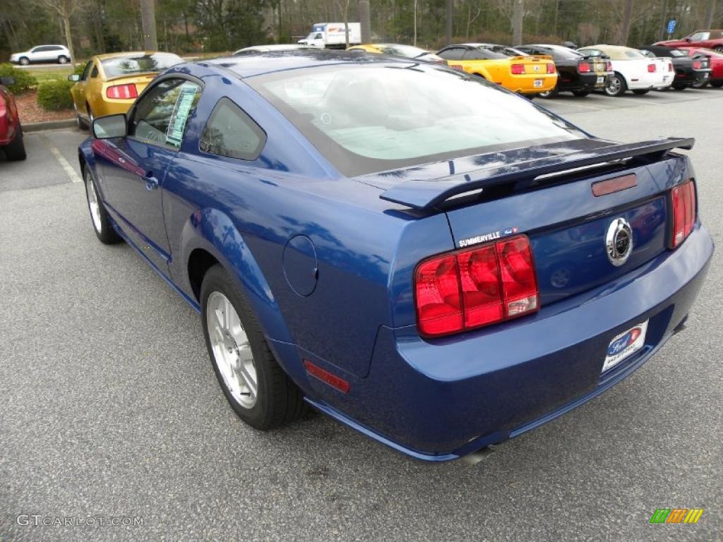 2007 Mustang GT Premium Coupe - Vista Blue Metallic / Light Graphite photo #12