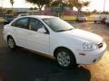 2007 Absolute White Suzuki Forenza Sedan  photo #5