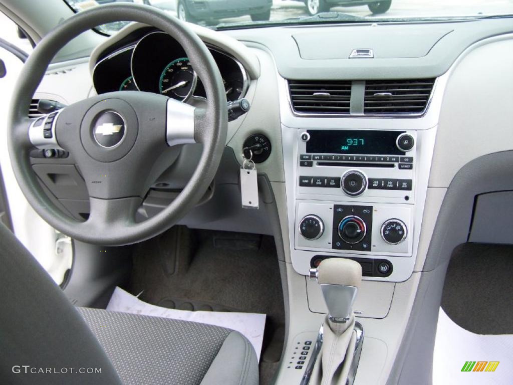 2008 Malibu LS Sedan - White / Titanium Gray photo #13