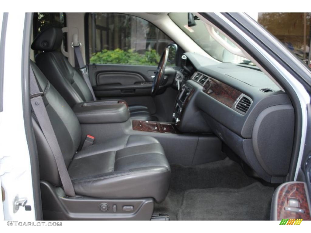 2007 Yukon Denali AWD - Summit White / Ebony Black photo #16