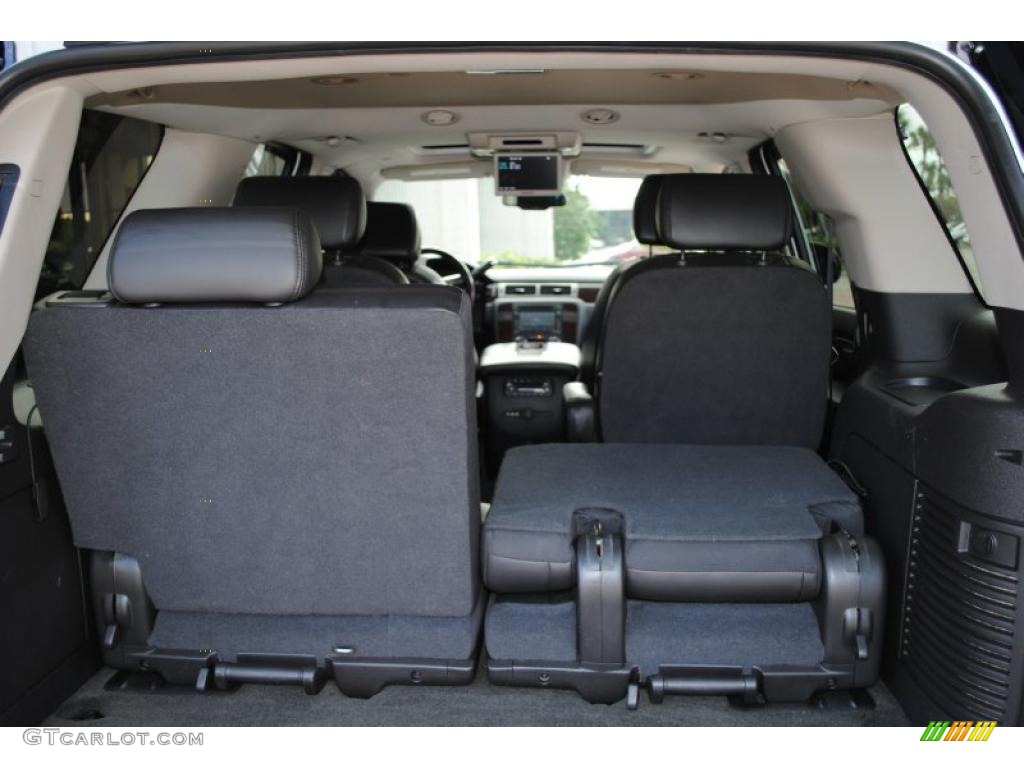 2007 Yukon Denali AWD - Summit White / Ebony Black photo #21