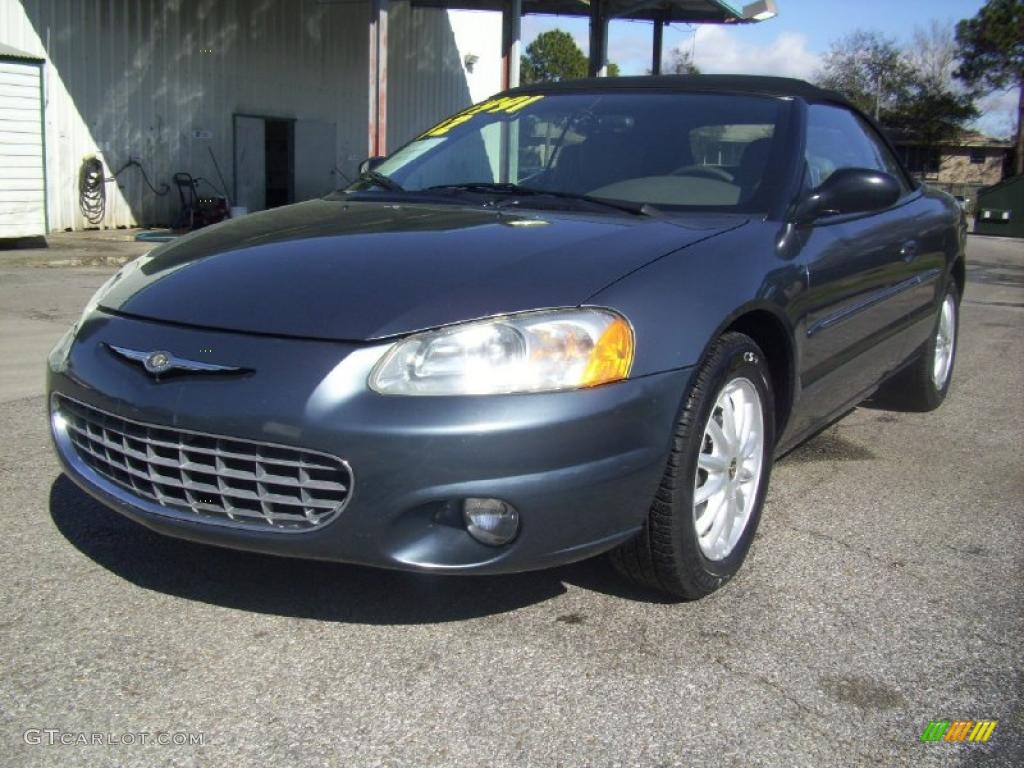 2002 Sebring LXi Convertible - Onyx Green Pearl / Dark Slate Gray photo #3