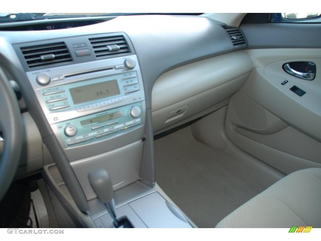 2008 Camry Hybrid - Blue Ribbon Metallic / Bisque photo #17