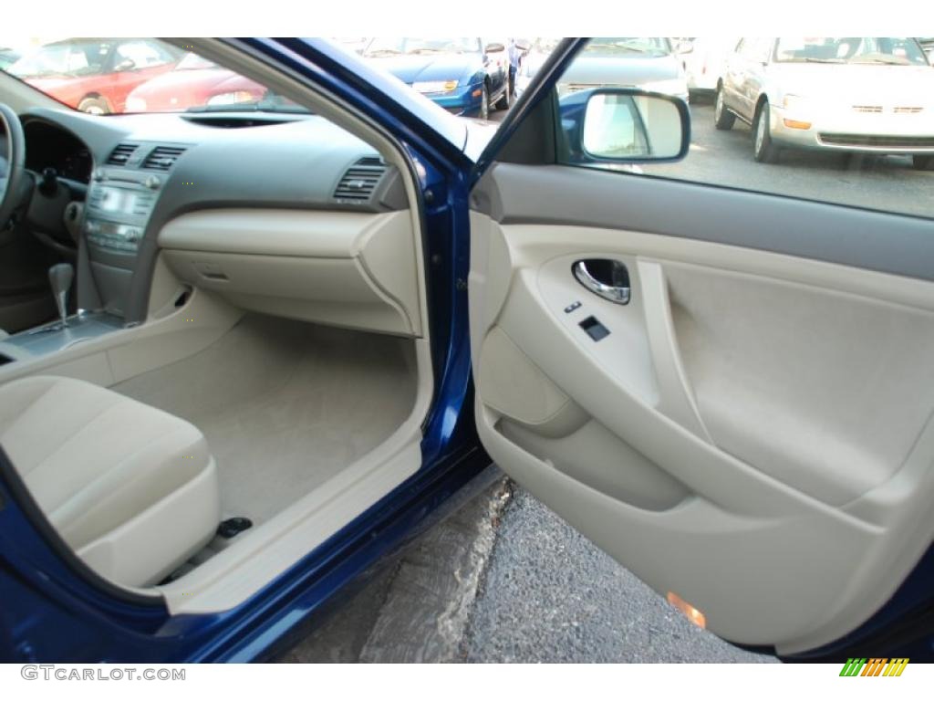 2008 Camry Hybrid - Blue Ribbon Metallic / Bisque photo #22