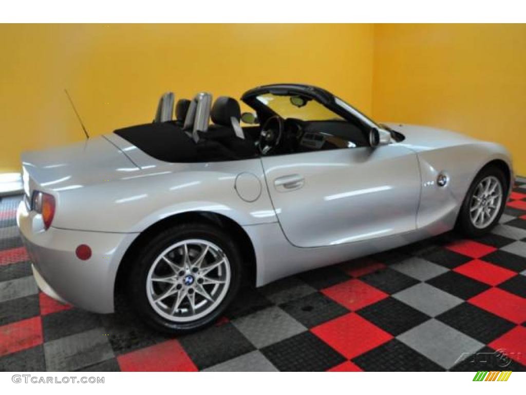 2003 Z4 2.5i Roadster - Titanium Silver Metallic / Black photo #2