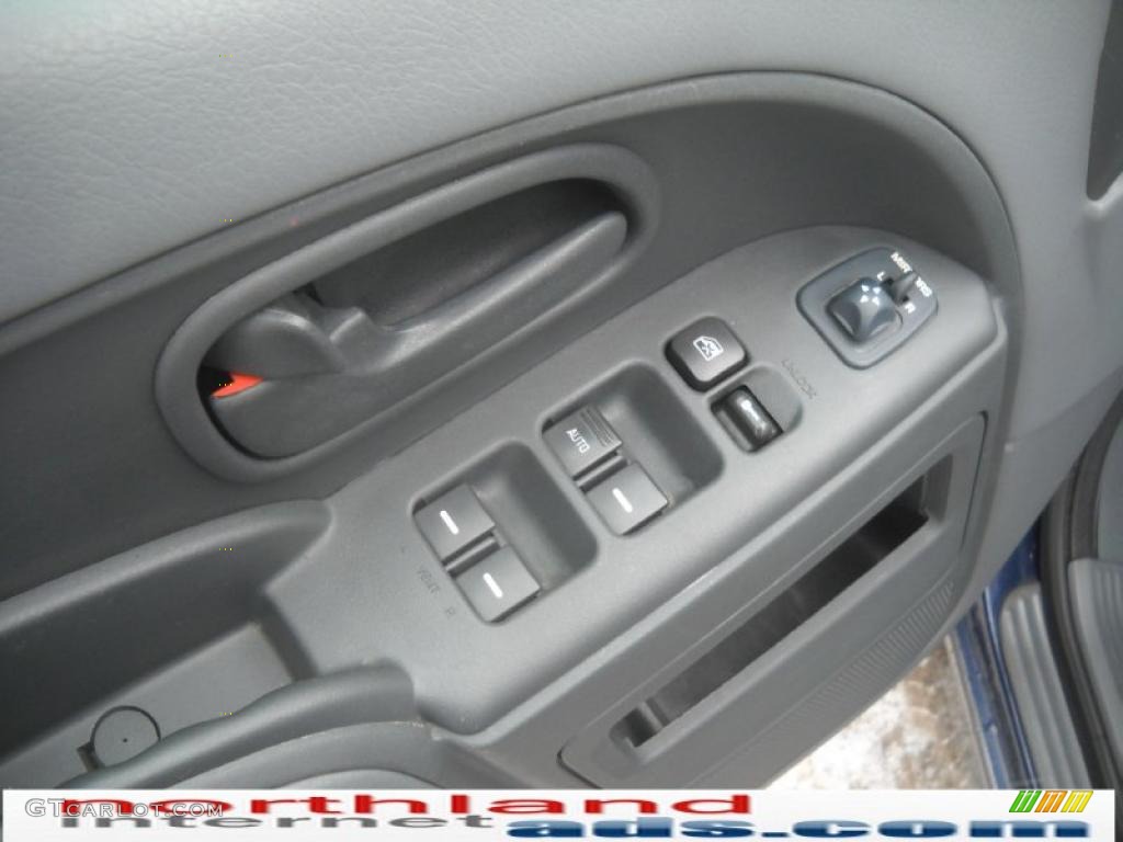 2002 Villager Sport - True Blue Metallic / Portland Gray photo #16