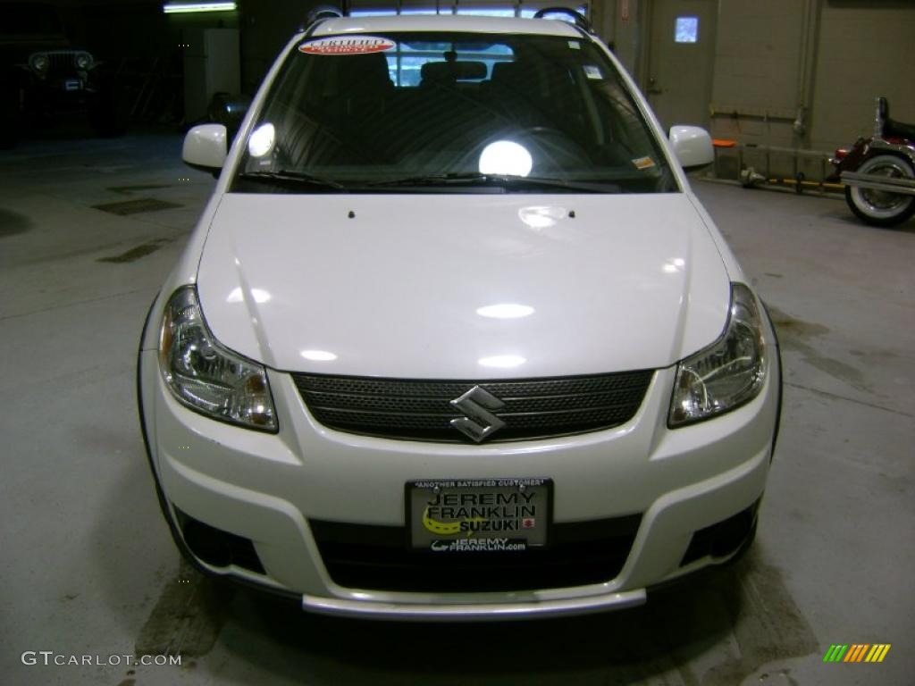 2007 SX4 AWD - Pearl White / Black photo #2