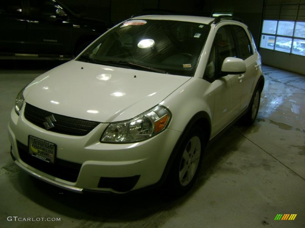 2007 SX4 AWD - Pearl White / Black photo #3