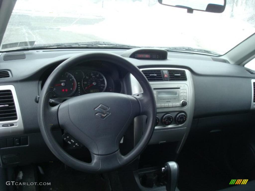2006 Aerio SX AWD Sport Wagon - White Pearl / Black photo #10