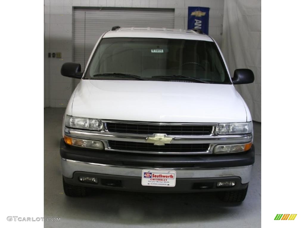 2004 Tahoe LS 4x4 - Summit White / Gray/Dark Charcoal photo #2