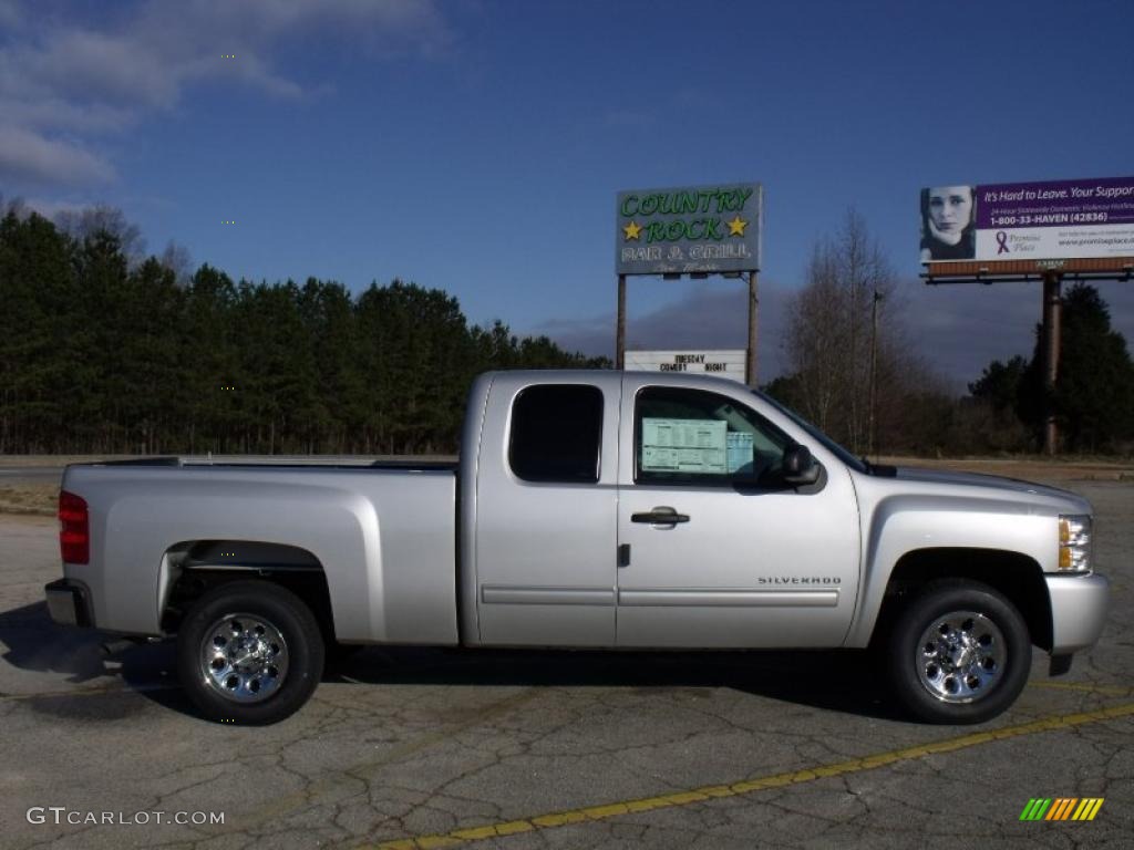 2010 Silverado 1500 LS Extended Cab - Sheer Silver Metallic / Dark Titanium photo #6