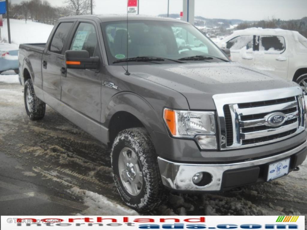 2010 F150 XLT SuperCrew 4x4 - Sterling Grey Metallic / Medium Stone photo #4