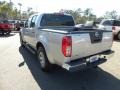 2007 Radiant Silver Nissan Frontier SE Crew Cab  photo #17
