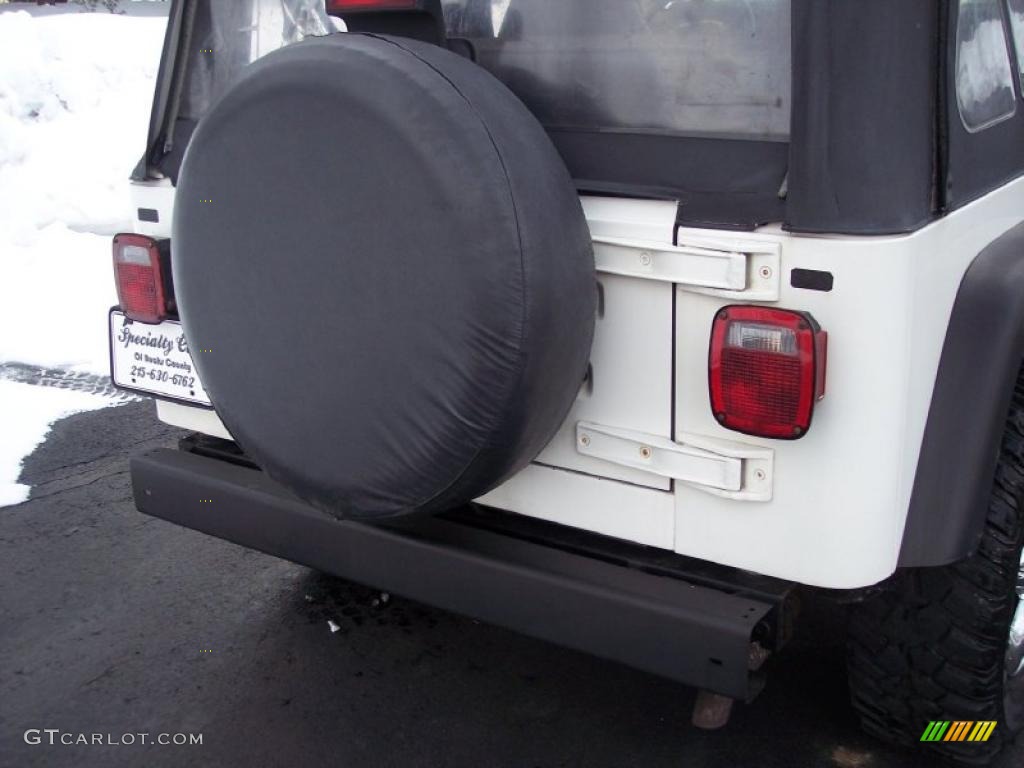 2000 Wrangler SE 4x4 - Stone White / Agate photo #23