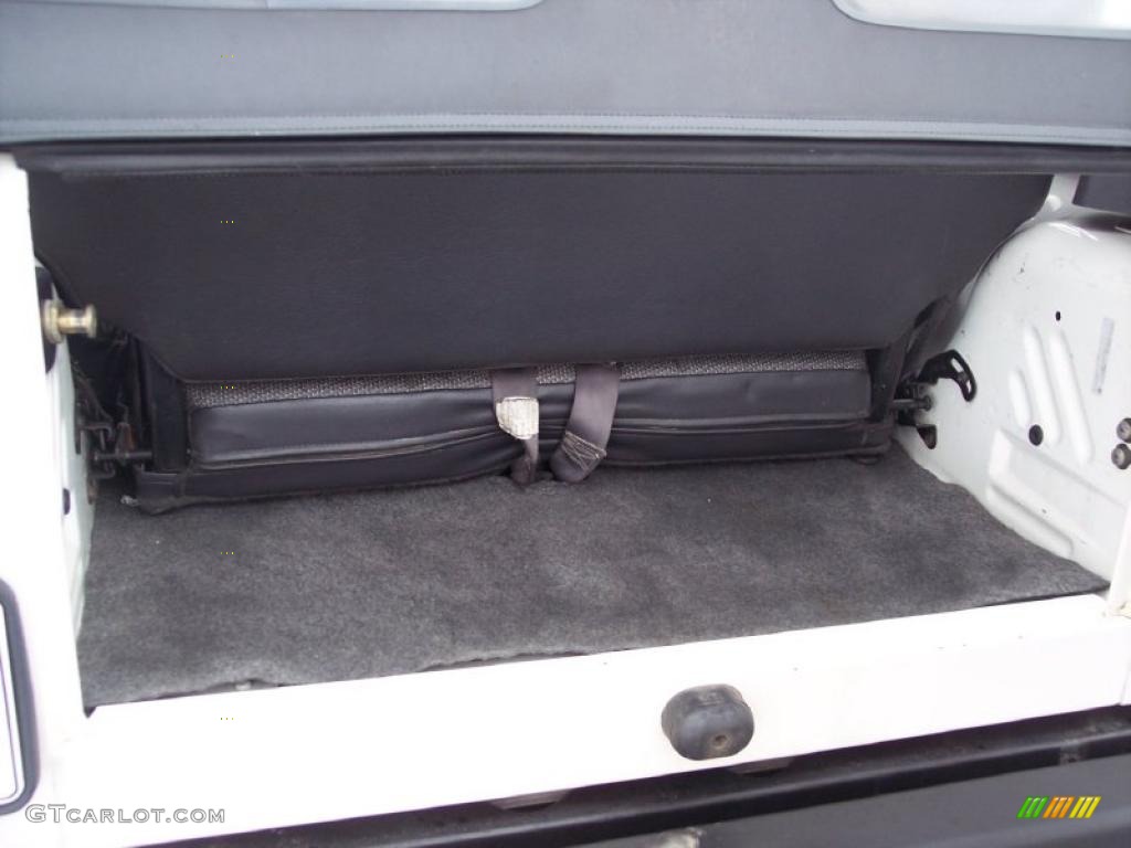2000 Wrangler SE 4x4 - Stone White / Agate photo #48