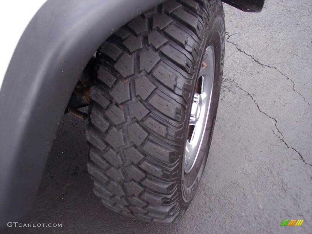2000 Wrangler SE 4x4 - Stone White / Agate photo #54